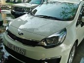 Cần bán xe Kia Rio sản xuất năm 2017, màu trắng, nhập khẩu chính chủ