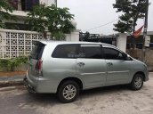 Cần bán xe Toyota Innova sản xuất 2010, màu bạc, giá 355tr