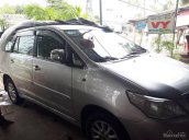 Cần bán xe Toyota Innova đời 2012, màu bạc, giá chỉ 290 triệu