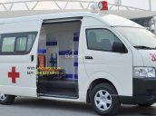 Bán Toyota Hiace g sản xuất 2017, màu trắng, nhập khẩu nguyên chiếc