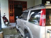 Cần bán Ford Everest E 2009, màu xám chính chủ