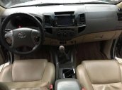 Cần bán lại xe Toyota Fortuner G năm sản xuất 2013, màu bạc