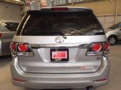 Xe Toyota Fortuner sản xuất năm 2016, giá 935tr