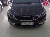 Cần bán lại xe Kia Cerato 2.0AT sản xuất 2016, màu đen 