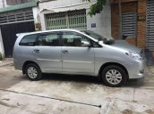 Bán Toyota Innova G đời 2010, màu bạc số sàn, giá chỉ 408 triệu