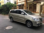 Chính chủ bán xe Toyota Innova 2.0E màu ghi vàng, sx cuối 2015, gia đình sử dụng