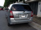 Bán xe Toyota Innova sản xuất năm 2013, màu bạc, giá 500tr