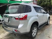 Bán xe Isuzu mu-X năm 2016, màu bạc, nhập khẩu  