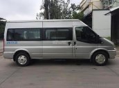 Bán xe Ford Transit sản xuất 2015, màu bạc còn mới 