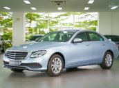 Bán xe Mercedes-Benz E200 đăng ký tháng 08/2018, mới 99%, màu bạc