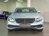 Bán xe Mercedes-Benz E200 đăng ký tháng 08/2018, mới 99%, màu bạc