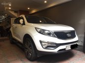 Cần bán Kia Sportage đời 2015 nhập khẩu màu trắng, số tự động FWD 2.0 AT, giá 740tr