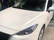 Bán ô tô Mazda 3 hatchback đời 2017, màu trắng