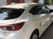 Bán ô tô Mazda 3 hatchback đời 2017, màu trắng