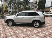 Cần bán Kia Sorento năm 2010, màu bạc, xe nhập số tự động, giá 655tr