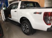 "HOT " Ford Ranger Wildtrak 2.0L 4x2 AT 2019 giao ngay tháng 10, khuyến mãi lớn. LH 0909877256