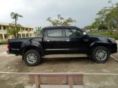 Cần bán gấp Toyota Hilux MT năm sản xuất 2012 