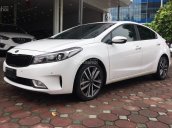 Bán xe Kia Cerato 2.0 sản xuất 2016, màu trắng. LH em để nhận giá tốt