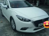 Bán xe Mazda 3 FL năm sản xuất 2017, màu trắng, giá chỉ 662 triệu