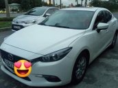 Bán xe Mazda 3 FL năm sản xuất 2017, màu trắng, giá chỉ 662 triệu