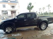 Cần bán gấp Toyota Hilux MT năm sản xuất 2012 