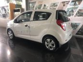 Bán xe Chevrolet Spark Duo năm 2018, màu trắng