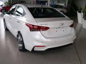 Cần bán xe Hyundai Accent đời 2018, màu trắng, giá tốt