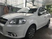 Cần bán Chevrolet Aveo đời 2011, màu trắng, số sàn