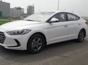 Bán xe Hyundai Elantra 1.6 AT 2018 trắng