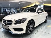 Bán xe Mercedes C300 Coupe. Xe giao ngay