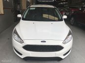 Bán Ford Focus giá siêu tốt chương trình khuyến mãi hot