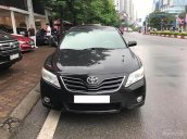 Bán xe Toyota Camry LE đời 2010, màu đen, nhập khẩu  