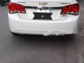 Bán xe Chevrolet Cruze năm 2015, màu trắng, giá tốt