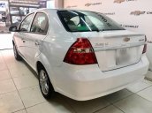 Bán Chevrolet Aveo năm sản xuất 2018, màu trắng  