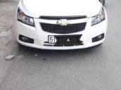 Bán xe Chevrolet Cruze năm 2015, màu trắng, giá tốt