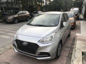 Bán ô tô Hyundai Grand i10 1.2MT sản xuất năm 2018, màu bạc, mới 100%