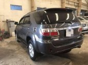 Cần bán Toyota Fortuner năm 2009, màu xám, xe đẹp