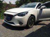 Bán Mazda 2 năm 2017, màu trắng, 13.000km