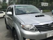 Bán Toyota Fortuner sản xuất 2016, màu bạc, xe còn zin và mới 95% như hãng