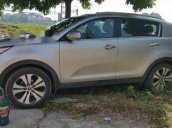 Cần bán xe Kia Sportage đời 2011, số tự động, màu bạc, xe chính chủ đi ít