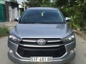 Nhà tôi cần bán Toyota Innova E đời 2017 số sàn, xe chạy đúng 36 ngàn km