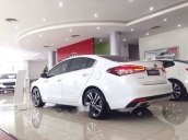 Cần bán Kia Cerato 2018, tặng gói bảo dưỡng