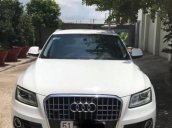 Bán gấp xe Audi Q5 màu trắng, xe nhập, năm sản xuất 2014, sơn zin toàn bộ xe 100%