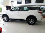 Bán ô tô Toyota Fortuner đời 2018, màu trắng, giá tốt