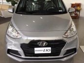 Bán ô tô Hyundai Grand i10 1.2MT sản xuất năm 2018, màu bạc, mới 100%