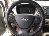 Bán Hyundai Grand i10 1.2MT năm 2017, màu trắng, xe đẹp keng