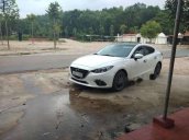 Bán Mazda 3 năm sản xuất 2016, màu trắng, giá 620tr