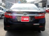 Bán Toyota Camry 2.0 E năm sản xuất 2014, màu đen