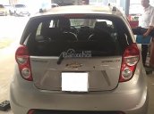 Bán xe Chevrolet Spark LTZ 2013 màu bạc, số tự động, biển Sài Gòn, đi 68000km