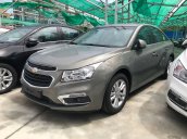 Chevrolet Cruze 2018, giao xe ngay, giảm giá kịch sàn